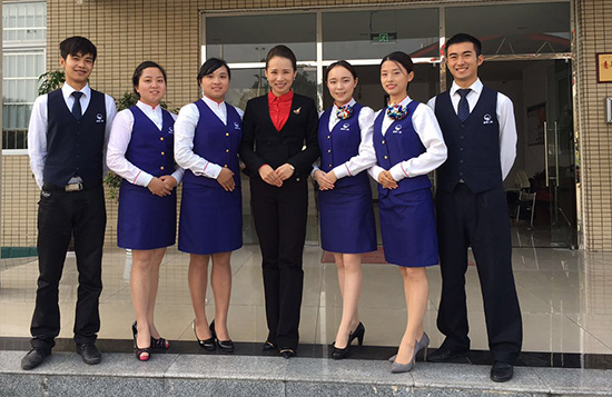 热烈祝贺蓉城二绕服务礼仪大赛指导培训圆满结束 礼仪绽放，服务升华